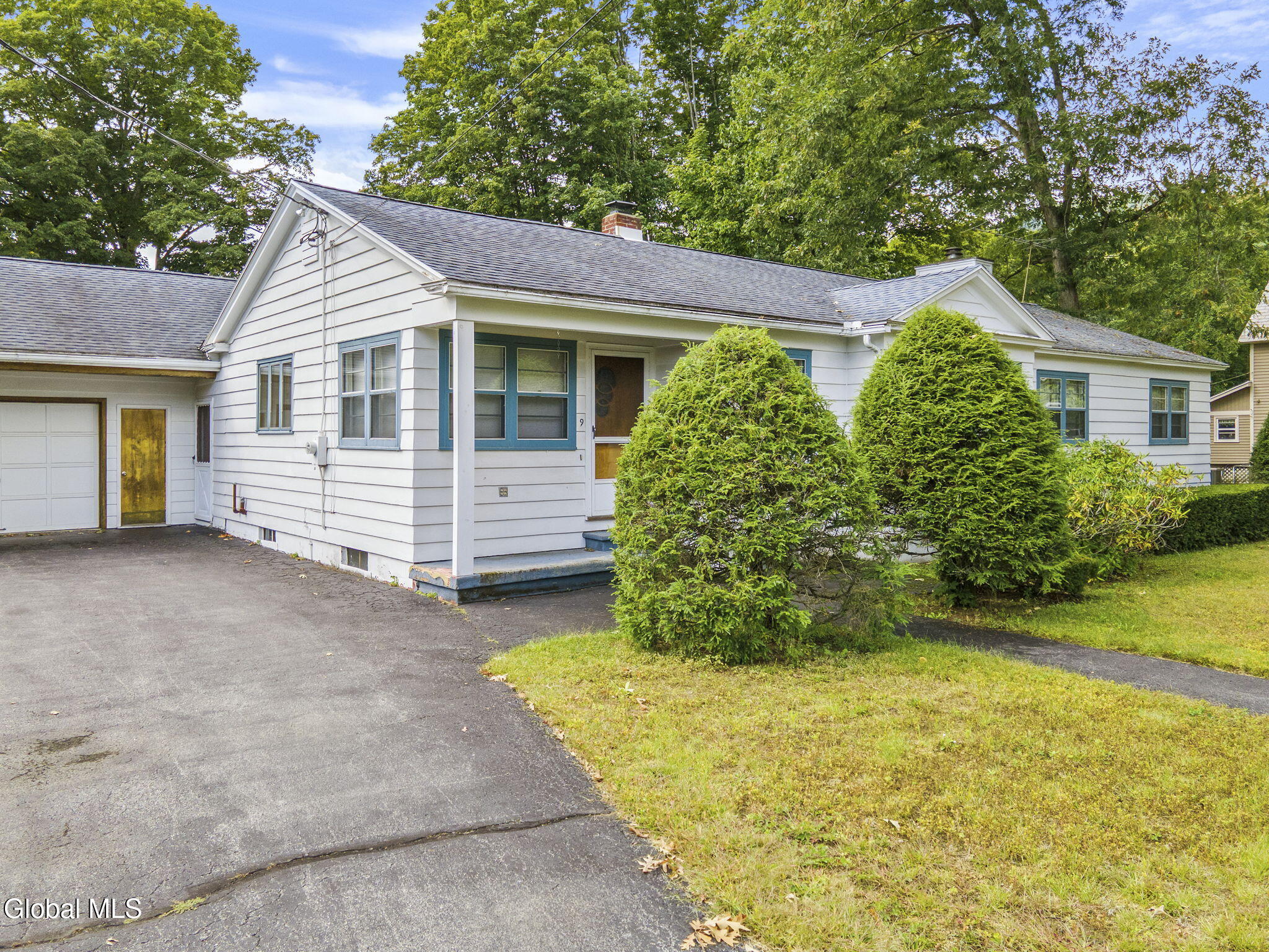 9 Pettis Street Lake George NY 12845