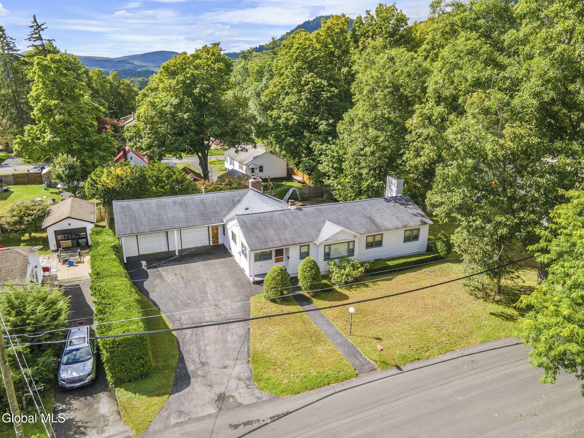 9 Pettis Street Lake George NY 12845