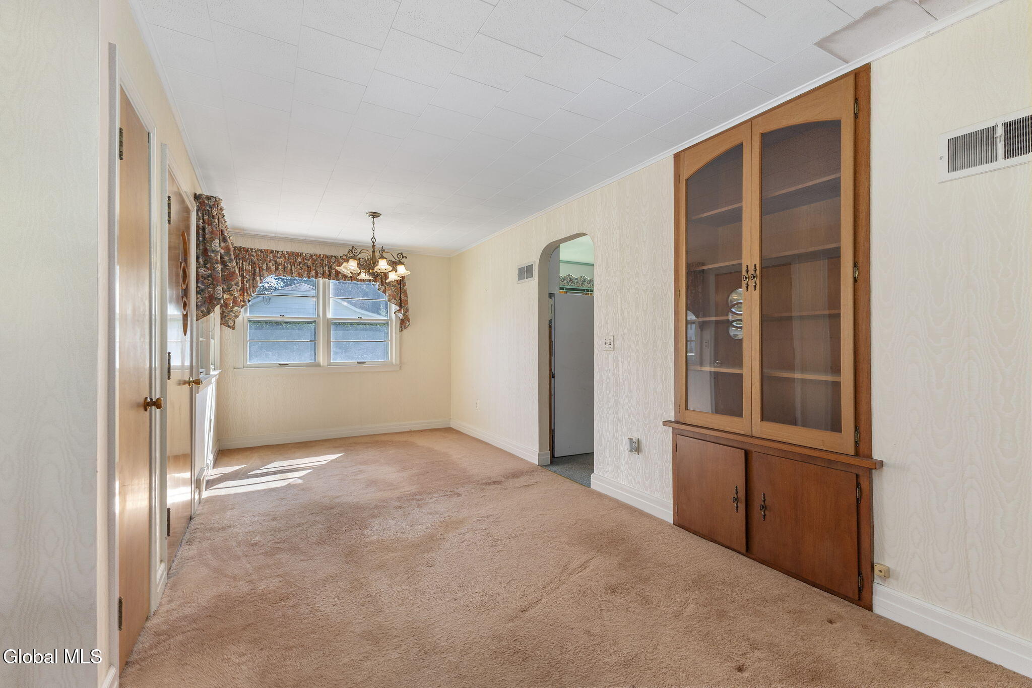 9 Pettis Street Lake George NY 12845