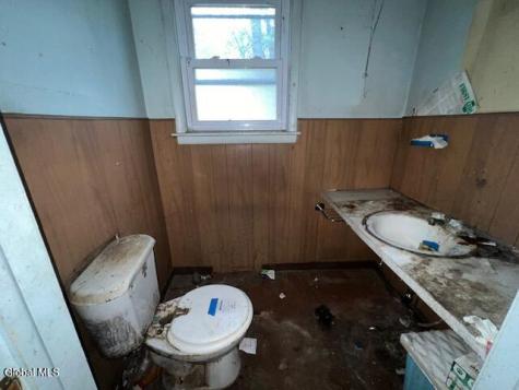 814 Bedford Road Schenectady NY 12308