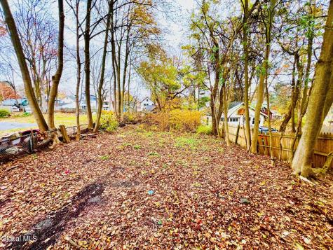 814 Bedford Road Schenectady NY 12308
