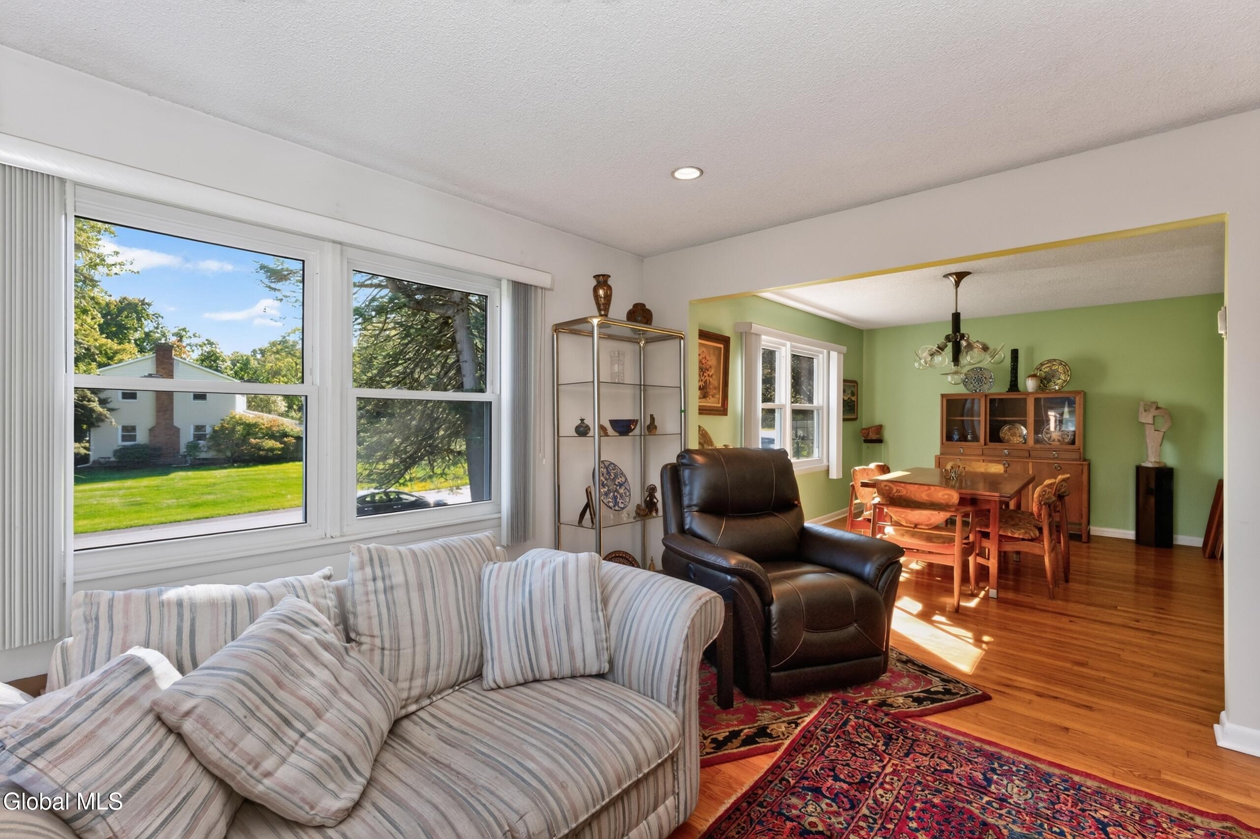 1245 Sandra Lane Niskayuna NY 12309
