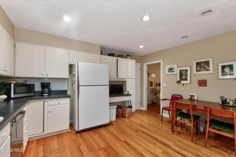 1245 Sandra Lane Niskayuna NY 12309