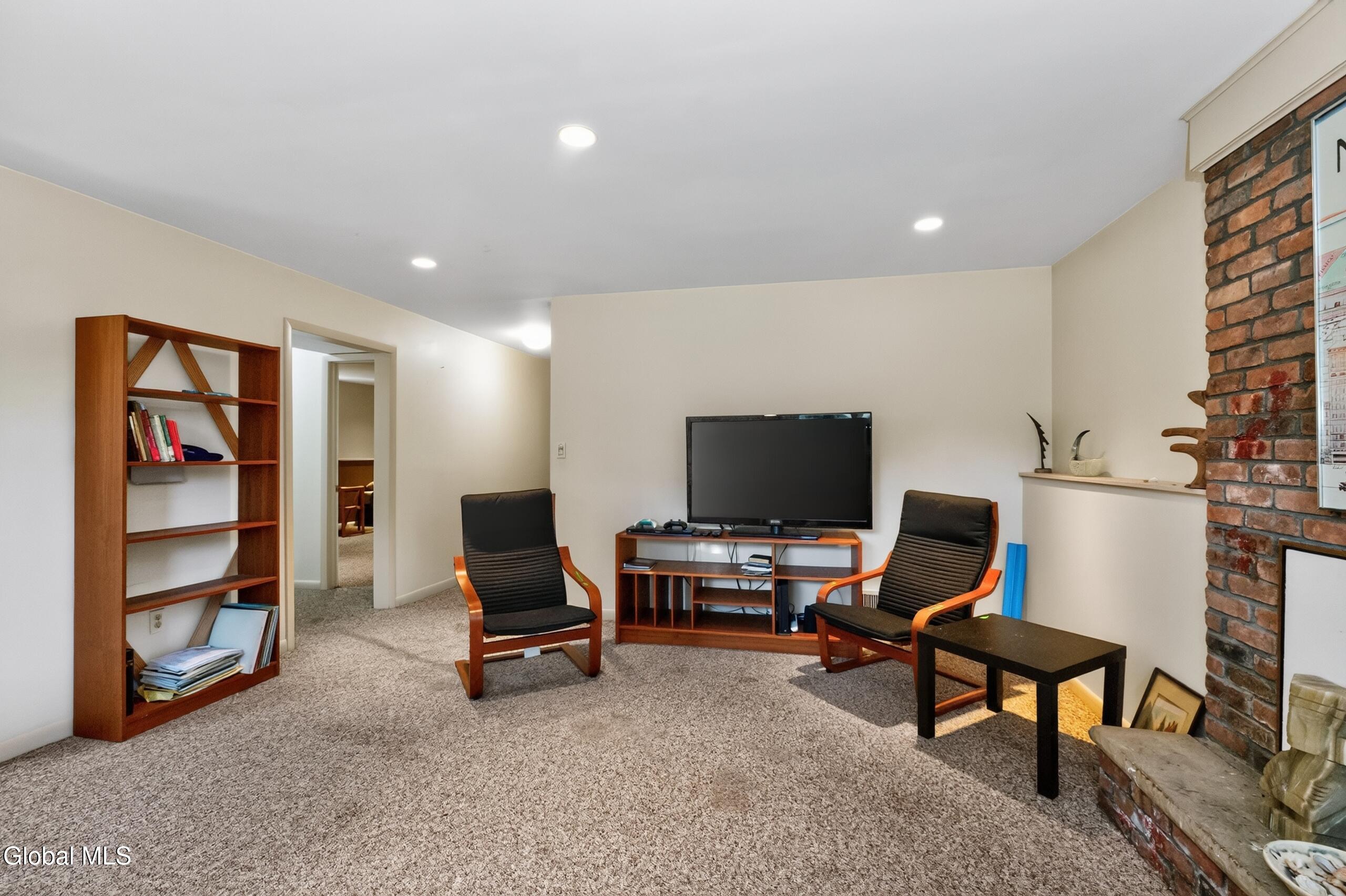 1245 Sandra Lane Niskayuna NY 12309