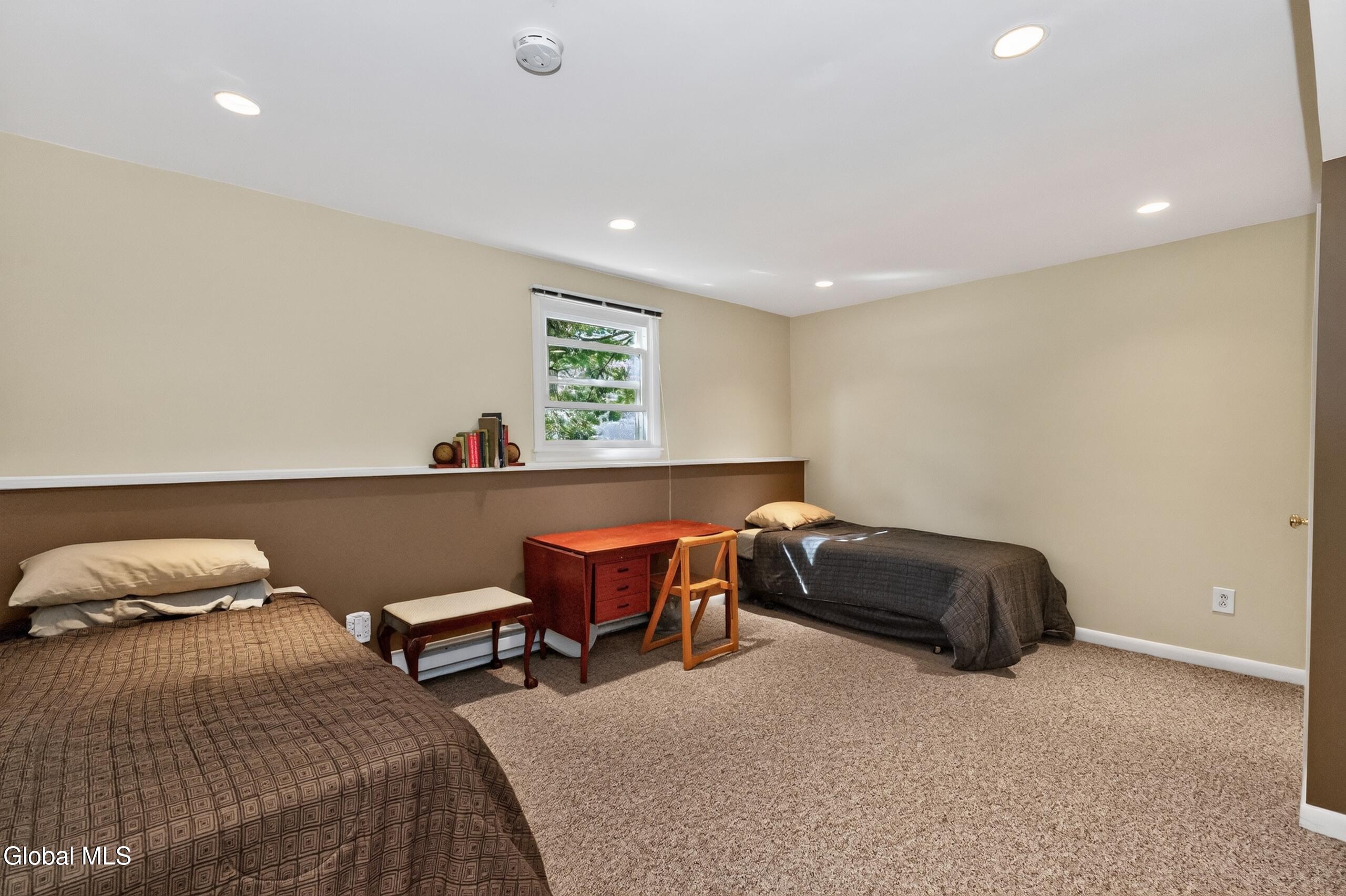 1245 Sandra Lane Niskayuna NY 12309