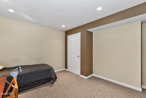 1245 Sandra Lane Niskayuna NY 12309