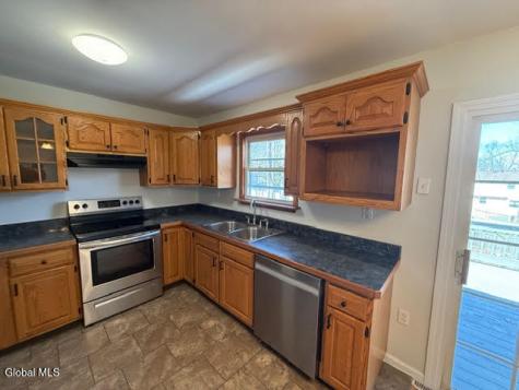 8 Orenda Spring Drive Saratoga Springs NY 12866