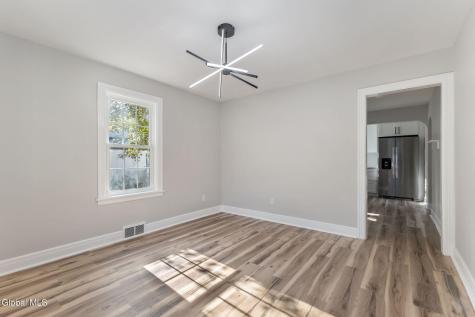 1937 Dean Street Schenectady NY 12309