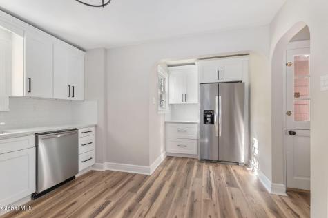 1937 Dean Street Schenectady NY 12309