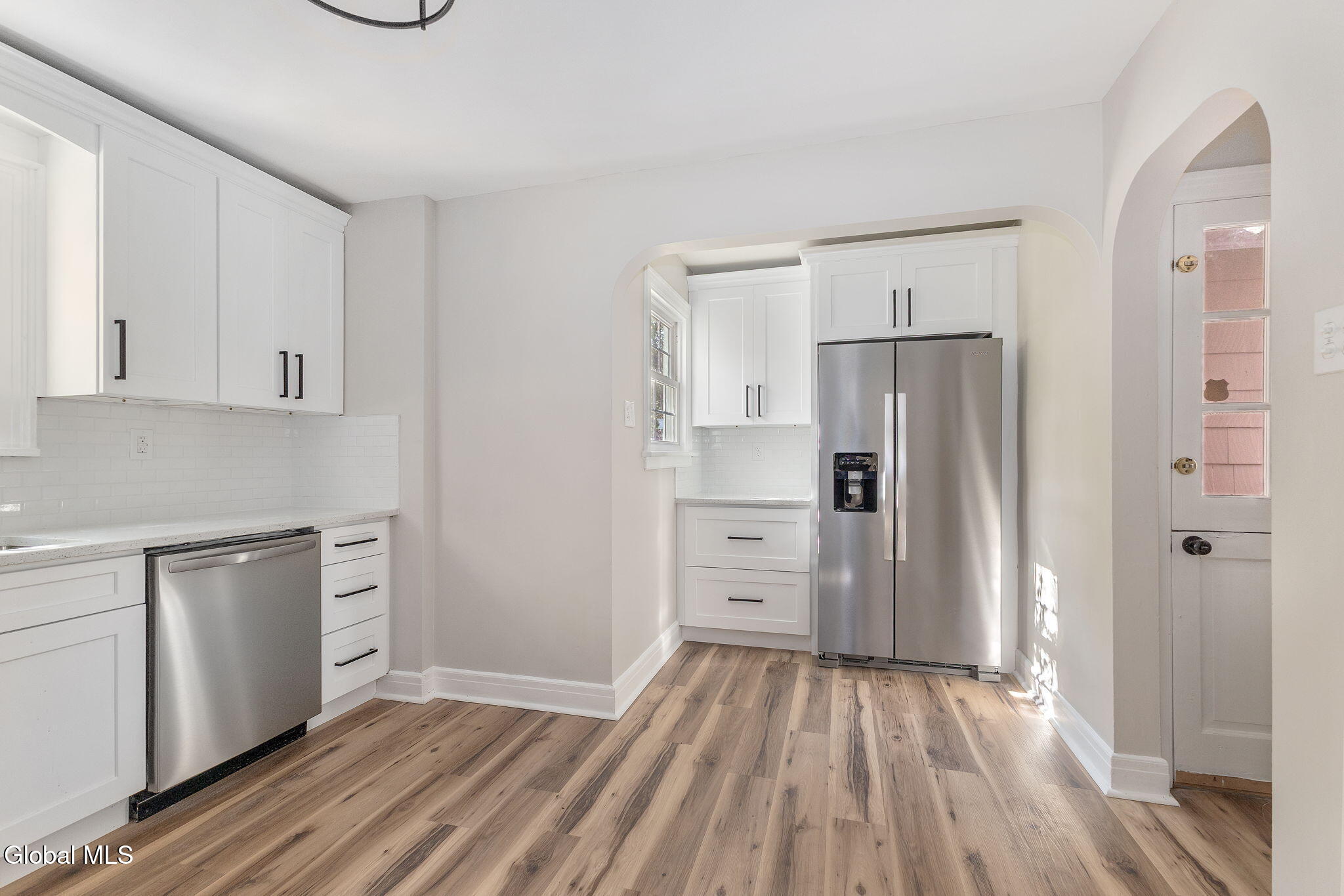 1937 Dean Street Schenectady NY 12309