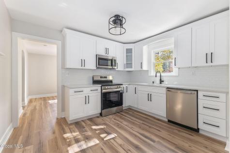 1937 Dean Street Schenectady NY 12309