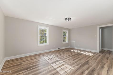 1937 Dean Street Schenectady NY 12309