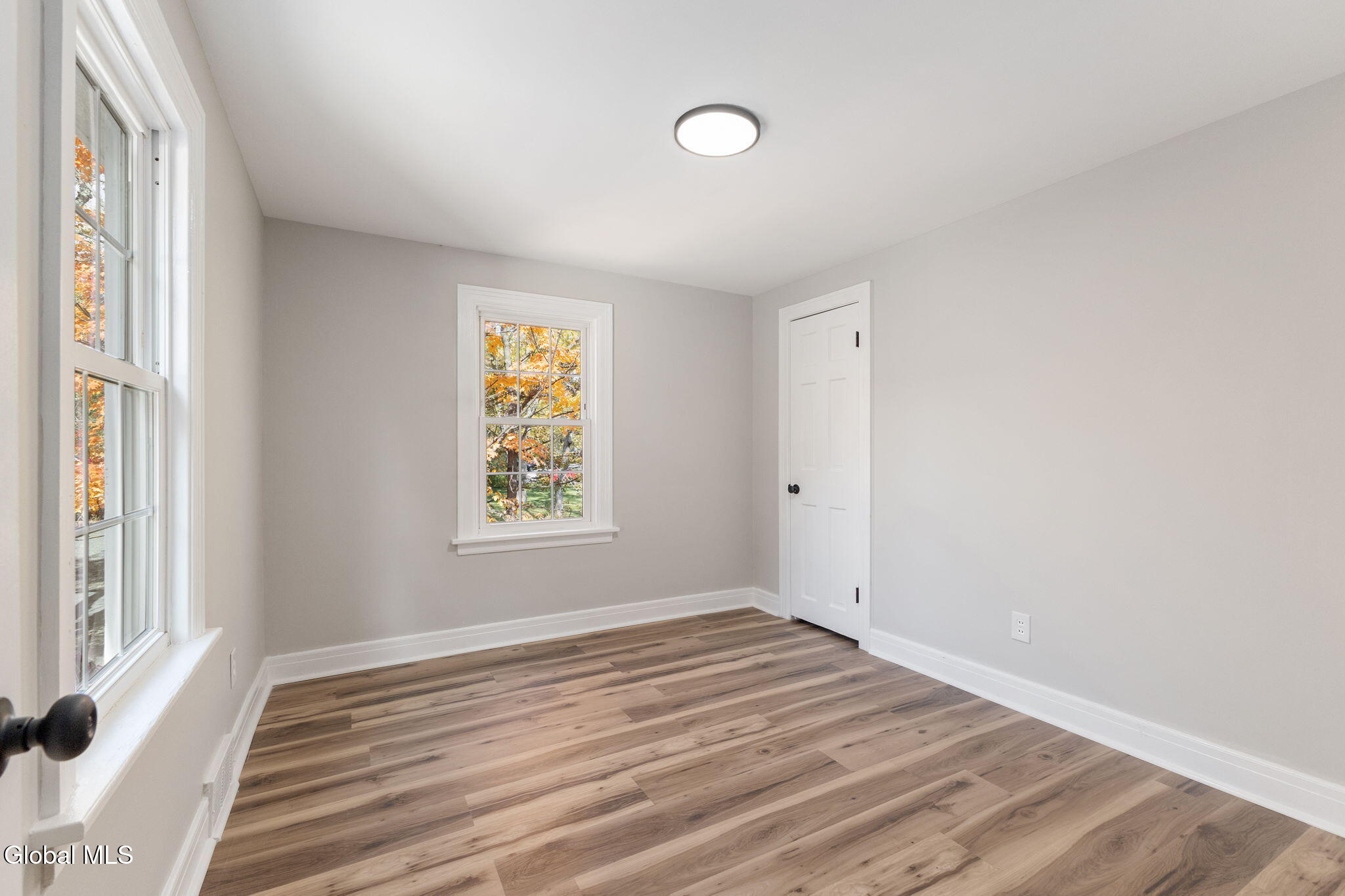 1937 Dean Street Schenectady NY 12309