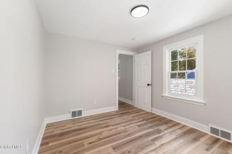 1937 Dean Street Schenectady NY 12309