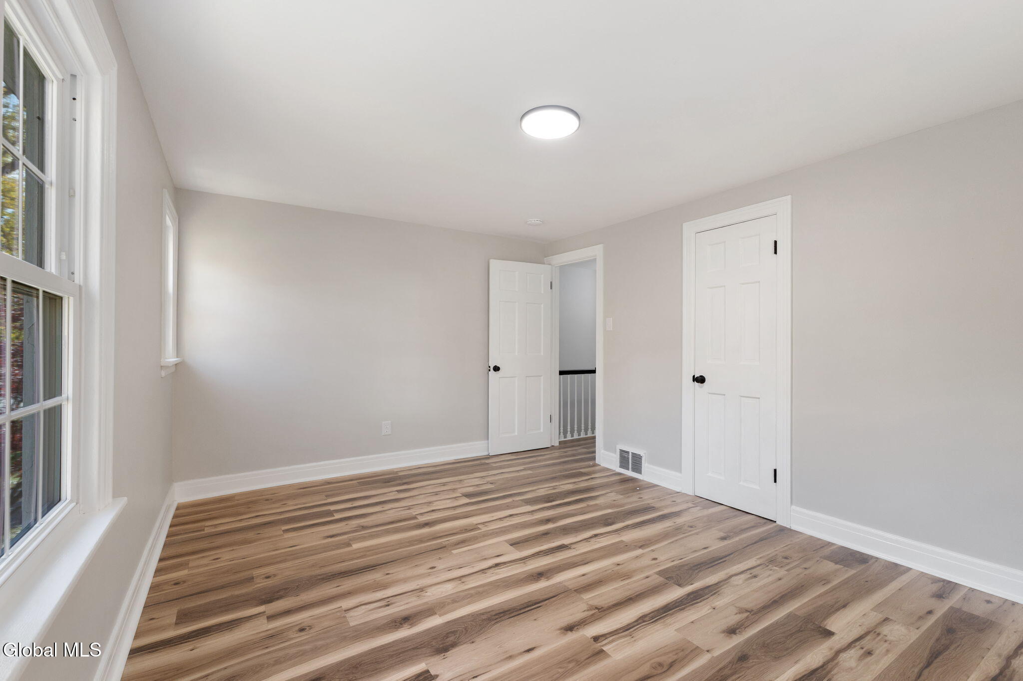 1937 Dean Street Schenectady NY 12309