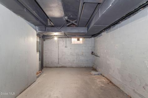 1937 Dean Street Schenectady NY 12309