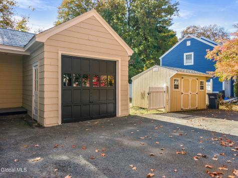 1937 Dean Street Schenectady NY 12309