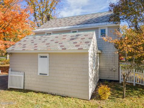 1937 Dean Street Schenectady NY 12309