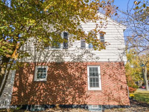 1937 Dean Street Schenectady NY 12309