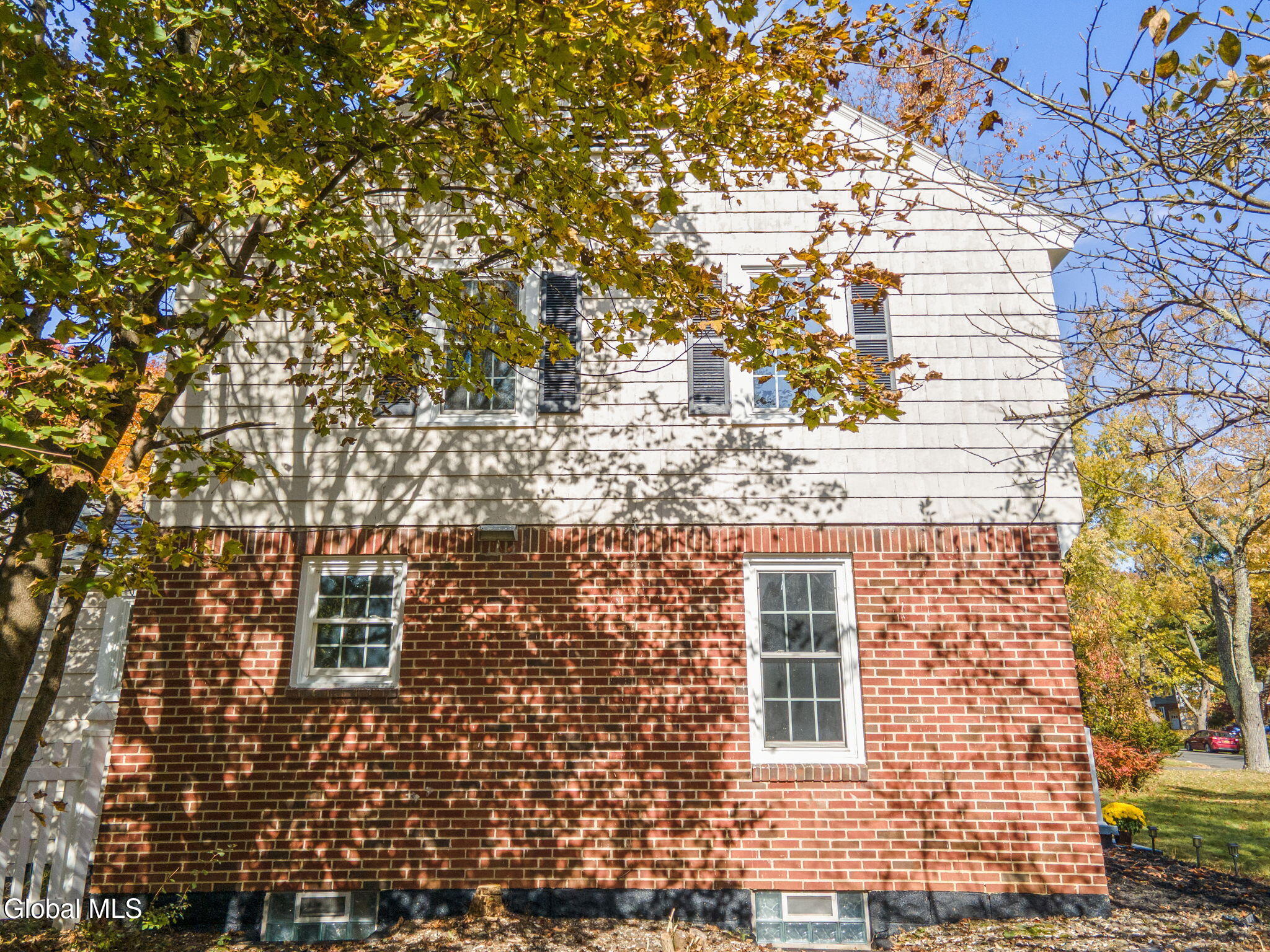 1937 Dean Street Schenectady NY 12309
