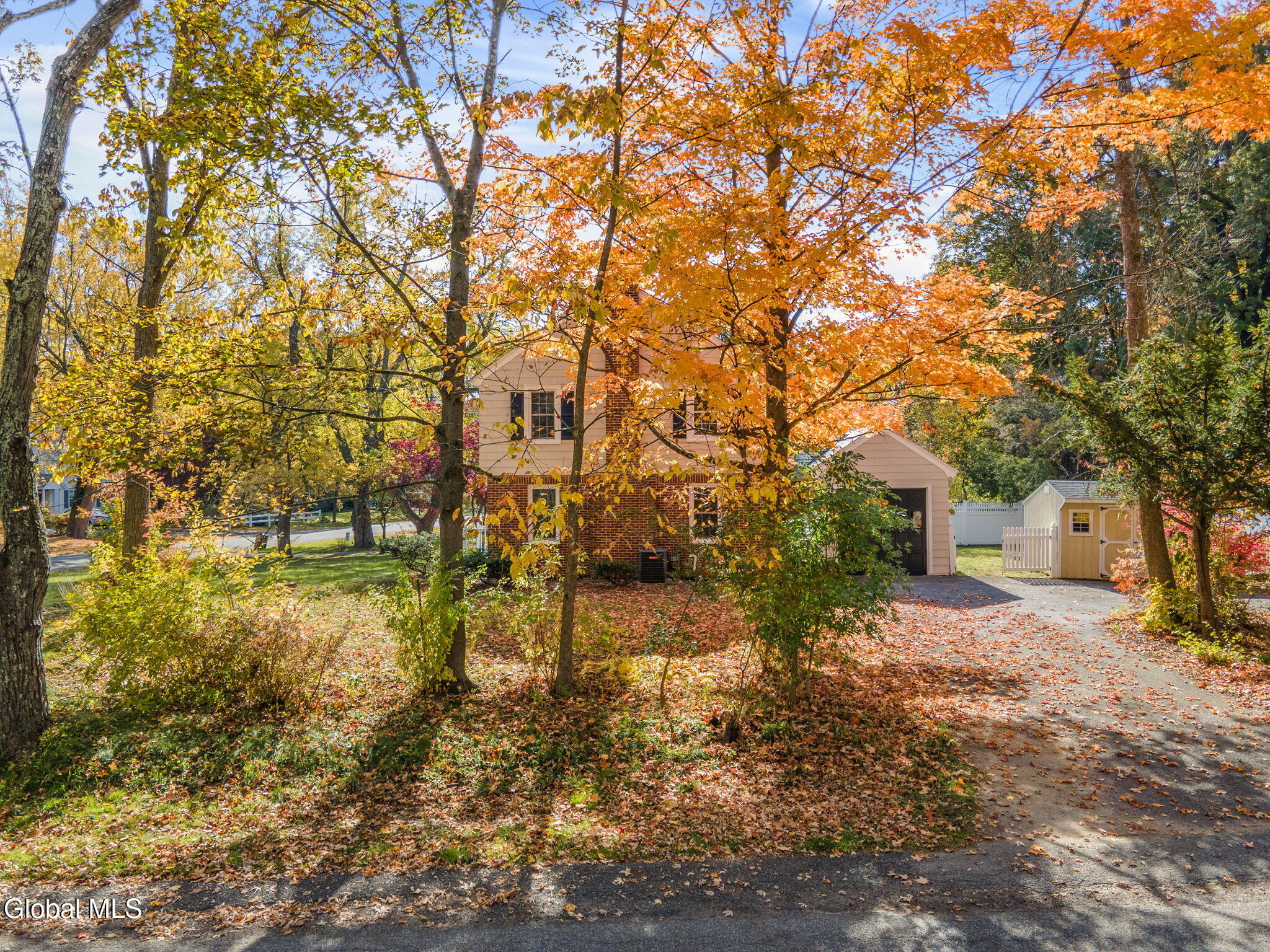 1937 Dean Street Schenectady NY 12309