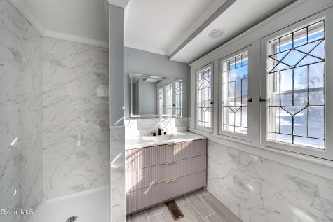 195 Guy Park Avenue Amsterdam NY 12010