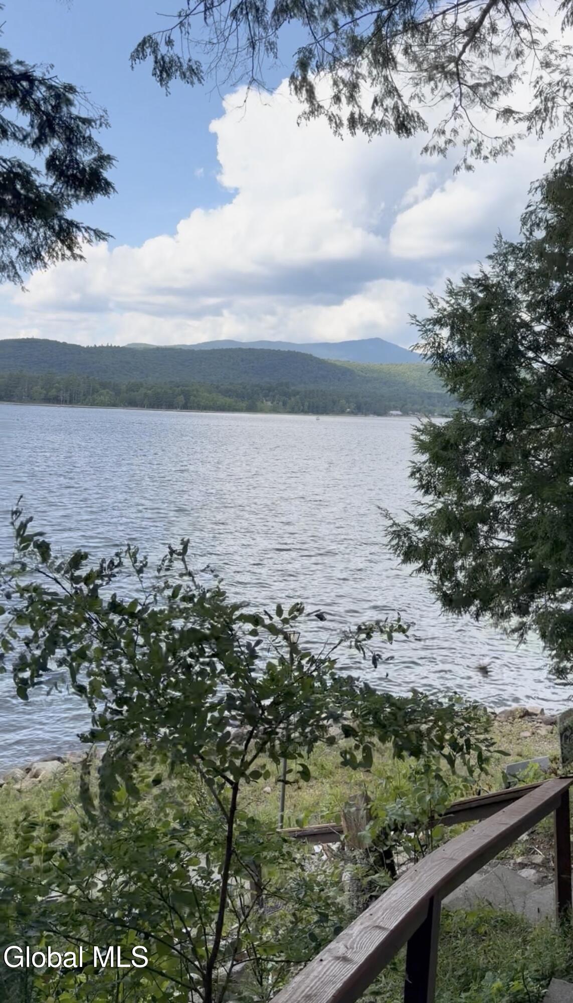 271 Boat Access Only Schroon Lake NY 12870