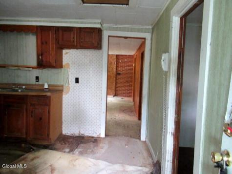 3 Wagon Trail Queensbury NY 12804