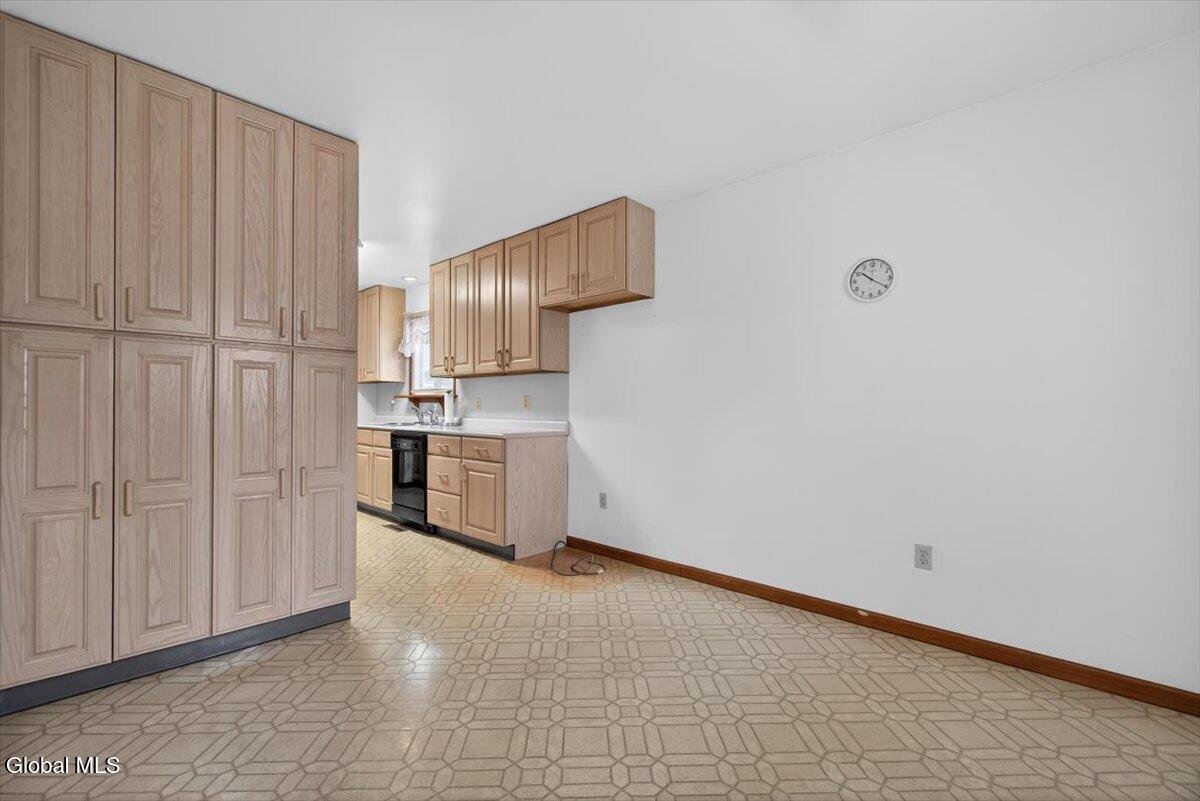 2507 Augustine Avenue Rotterdam NY 12306