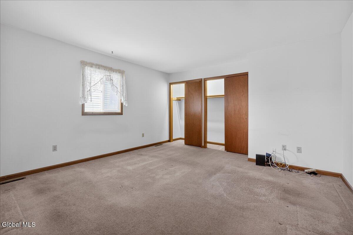 2507 Augustine Avenue Rotterdam NY 12306