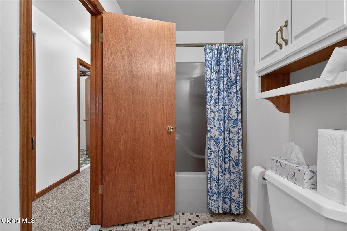 2507 Augustine Avenue Rotterdam NY 12306