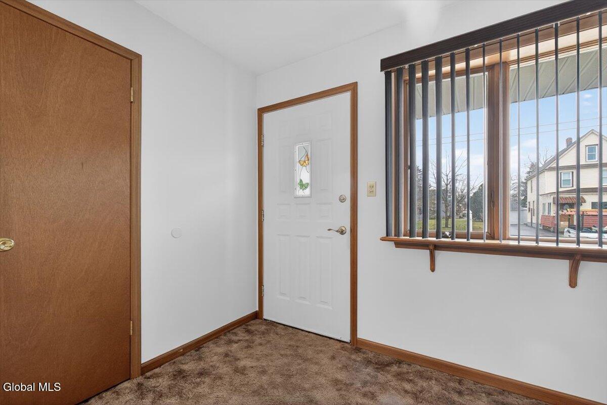 2507 Augustine Avenue Rotterdam NY 12306
