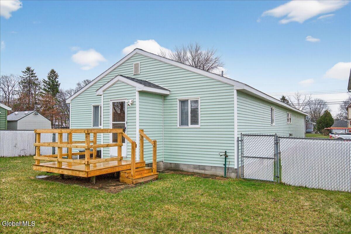2507 Augustine Avenue Rotterdam NY 12306