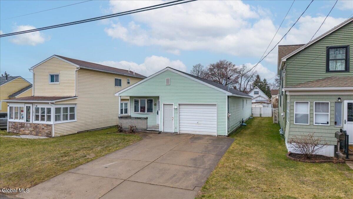 2507 Augustine Avenue Rotterdam NY 12306
