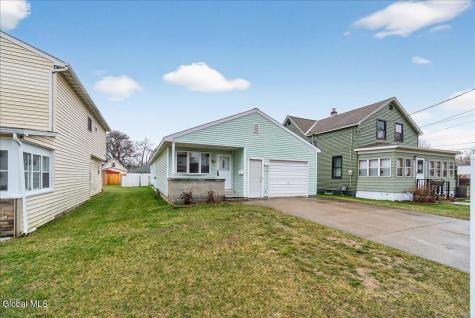 2507 Augustine Avenue Rotterdam NY 12306