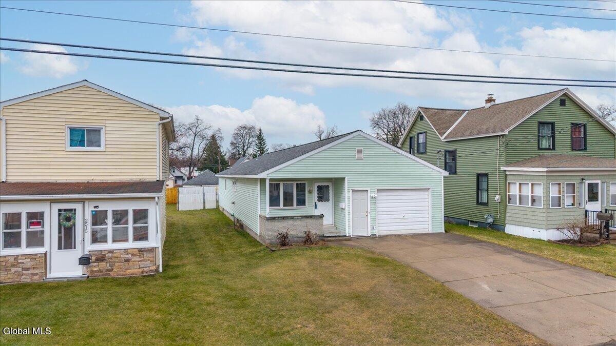2507 Augustine Avenue Rotterdam NY 12306