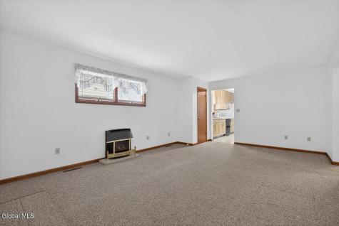 2507 Augustine Avenue Rotterdam NY 12306