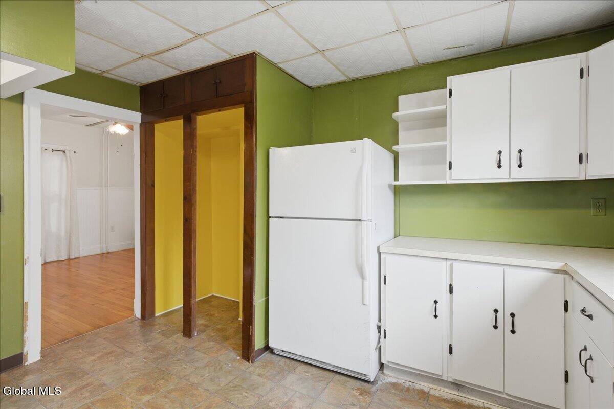12 Kinloch Avenue Troy NY 12180