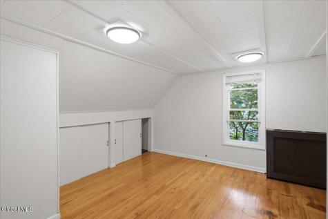 12 Kinloch Avenue Troy NY 12180