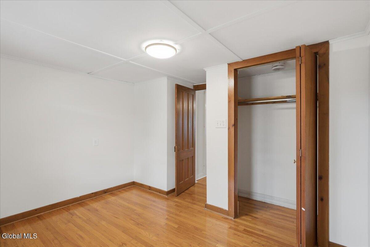 12 Kinloch Avenue Troy NY 12180