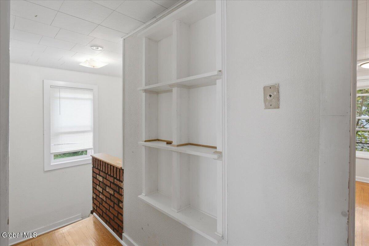 12 Kinloch Avenue Troy NY 12180