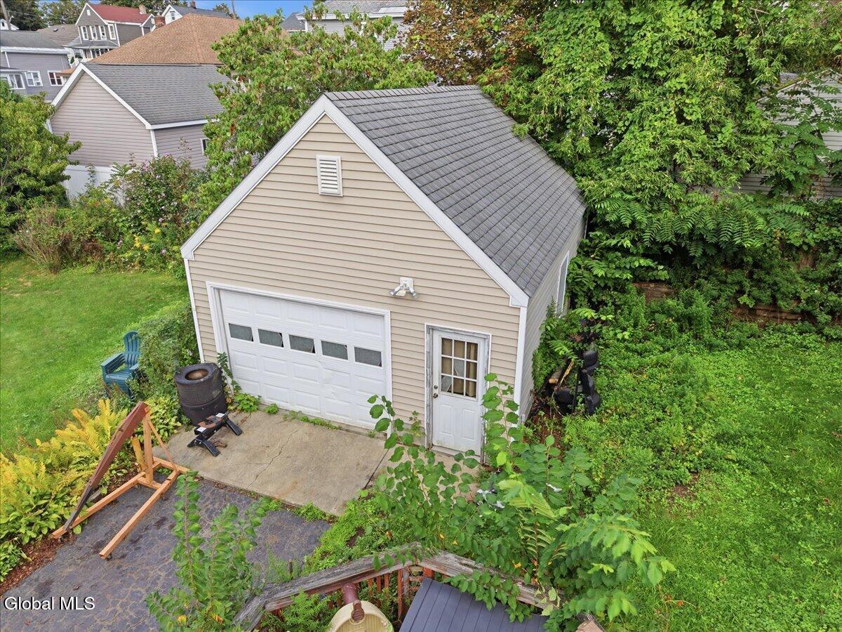 12 Kinloch Avenue Troy NY 12180