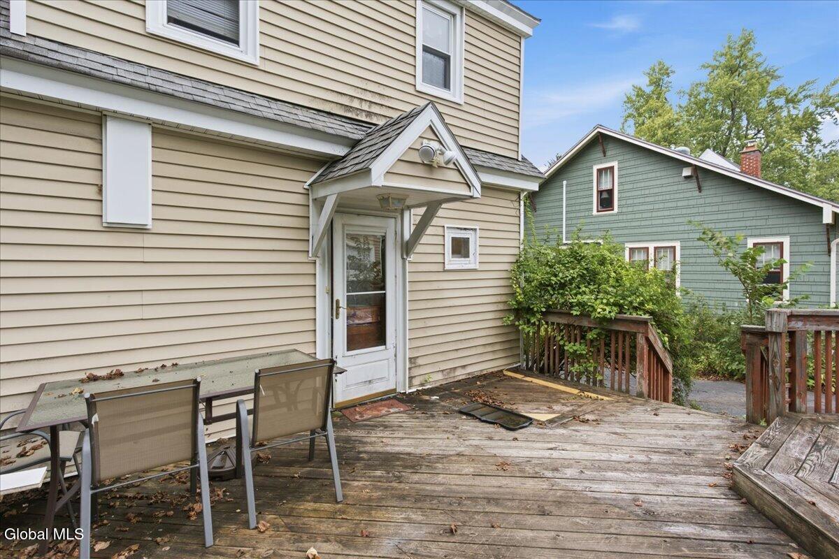 12 Kinloch Avenue Troy NY 12180
