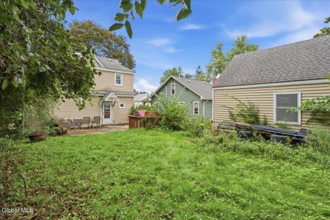 12 Kinloch Avenue Troy NY 12180