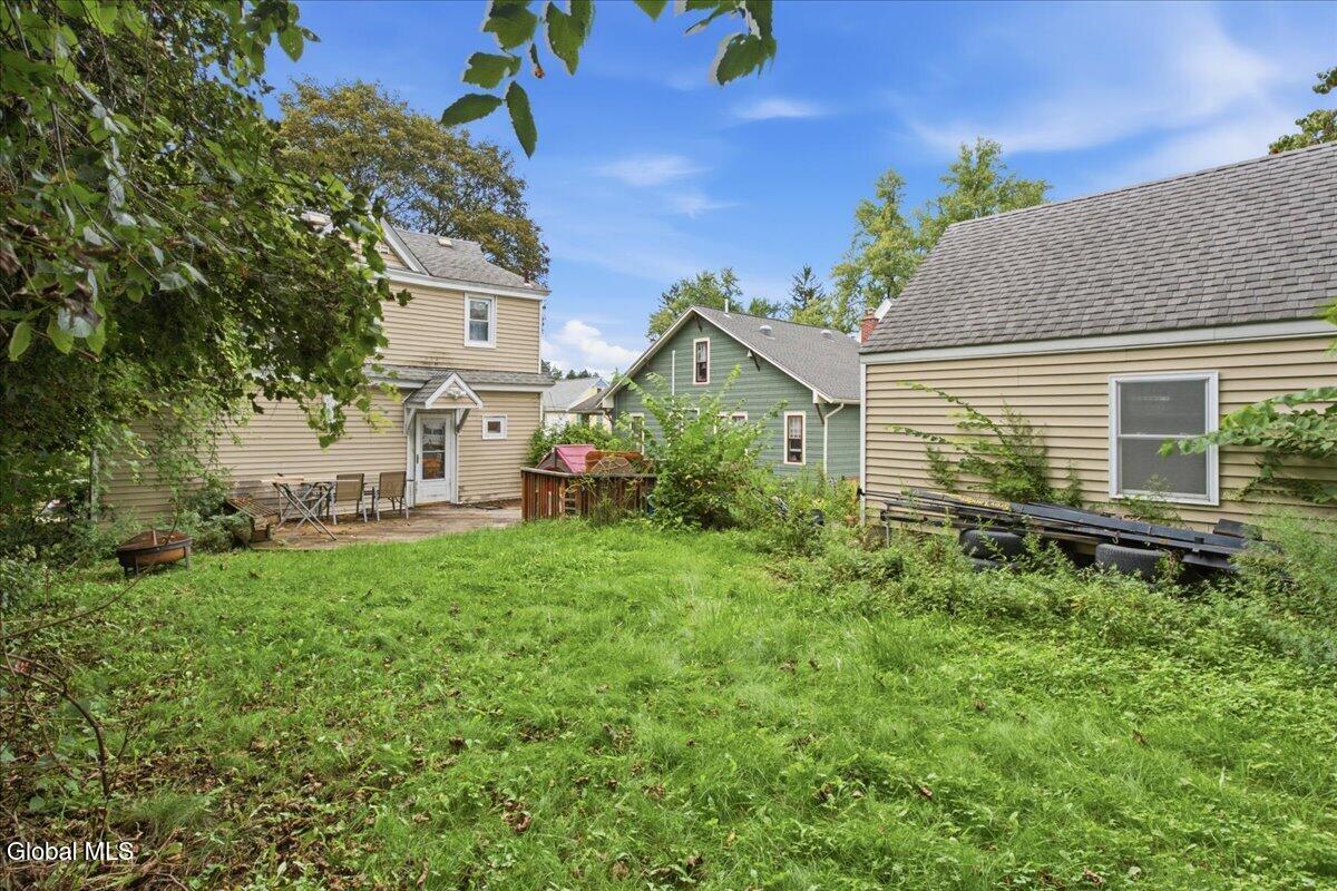 12 Kinloch Avenue Troy NY 12180