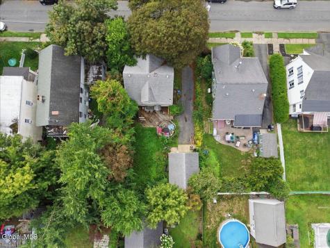 12 Kinloch Avenue Troy NY 12180