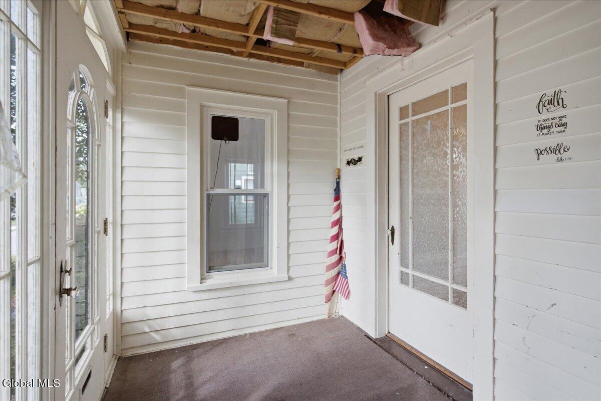 12 Kinloch Avenue Troy NY 12180