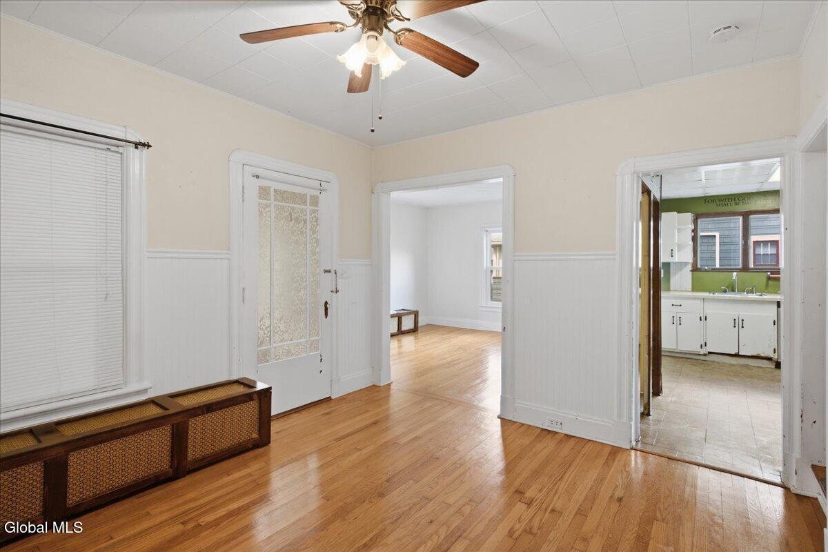 12 Kinloch Avenue Troy NY 12180