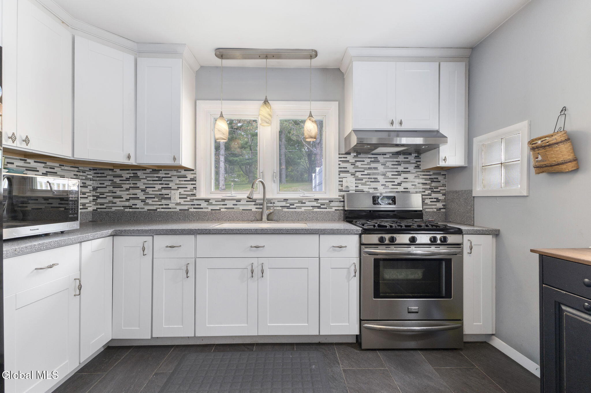 15 Scott Drive Troy NY 12180