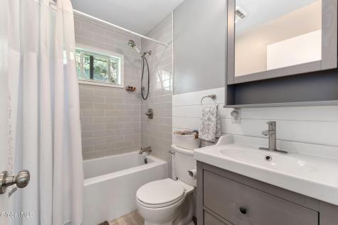 15 Scott Drive Troy NY 12180